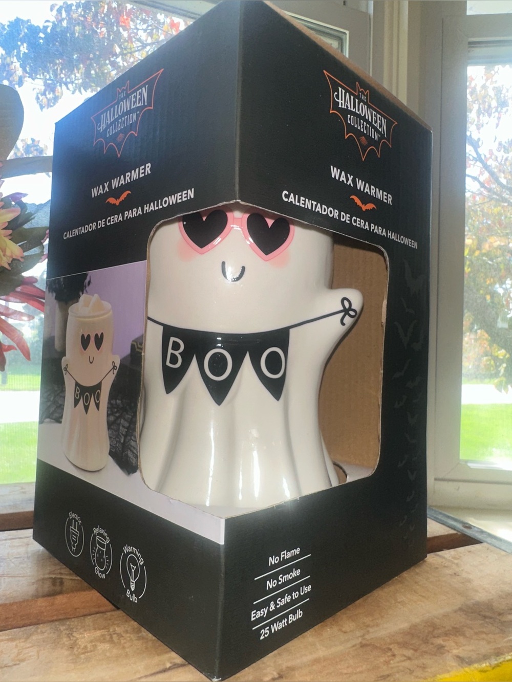 Halloween Collection White Ghost with 'Boo' Banner Wax Warmer - NIB - Picture 3 of 6